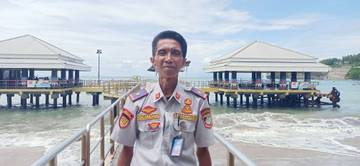 Pelabuhan Senggigi Ditutup Sementara Akibat Cuaca Buruk