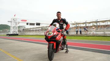 Komentator MotoGP dari Belanda Guido Fenneman Jajal Sirkuit Mandalika  