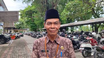 Dukcapil Mataram Jemput Bola Layani Korban Banjir