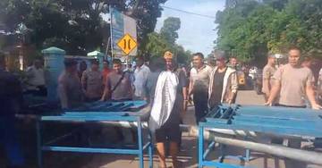  Penganiayaan Berujung Blokade Jalan, Lima Pelaku Diamankan Polisi