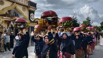Tradisi Nyelamet Dowong, Warga Denggen Jelang Panen