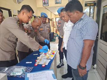 Antisipasi Penyalahgunaan Narkoba, Satresnarkoba Cek Urine Mendadak