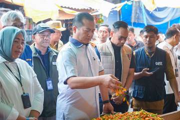 Harga Meroket, Gubernur Minta Cabai Tidak Jual ke Luar Daerah