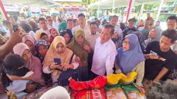 Jelang Puasa, Pemprov NTB Gelar Pasar Murah di Pringgabaya 