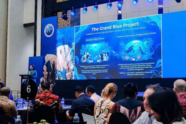 Dorong Pariwisata Berkelanjutan, Wamenpar Soroti Peran Ekonomi Biru