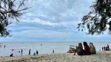 Menikmati Keindahan Wisata Pantai Sri Mersing