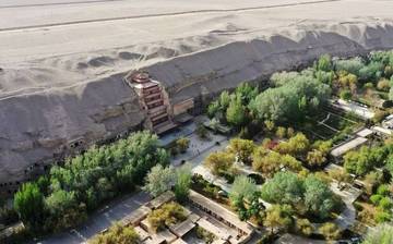 Dunhuang Menjadi Sentra Pertanian Modern di Tengah Gurun