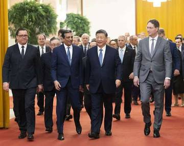 Presiden Xi Jinping Temui Para Perwakilan Bisnis Internasional