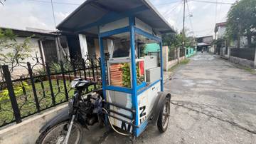 'Rujak Buah Besti', Cemilan Enak Dan Menyegarkan
