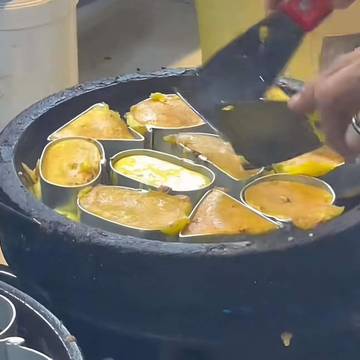 Martabak Mini Viral, Wajib Coba!