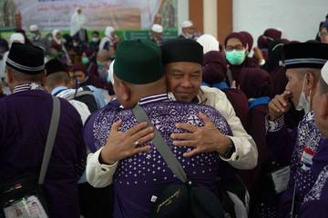 Jemaah Haji Kloter 10 Debarkasi Medan Tiba 