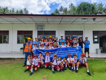 PLN Hadirkan Listrik untuk Sekolah di Pelosok Nias 