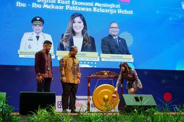 Menkomdigi Dorong Pelaku UMKM untuk Beradaptasi dengan Digitalisasi