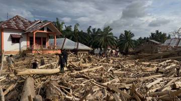 WALHI Nilai Banjir Aceh 2025 Bencana Ekologis