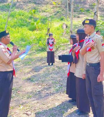 Pramuka MAN 1 Padangsidimpuan Laksanakan Persami Pelantikan Penegak-Bantara 