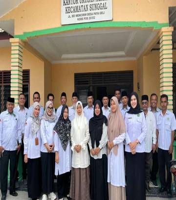 Kasi Bimas Islam Apresiasi Prestasi KUA Sunggal