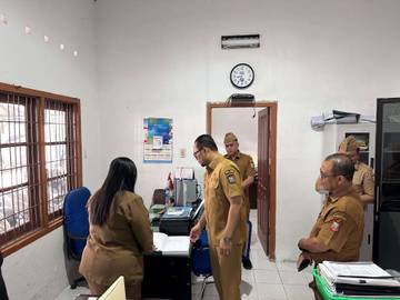 Fadly Tekankan Pelayanan Prima di Sektor Tenaga Kerja