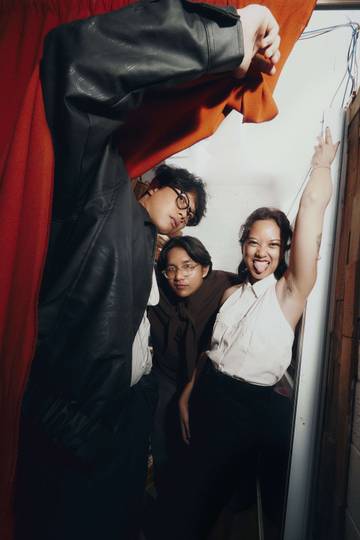 Grrrl Gang Rilis Maxi-Single Baru Online 24/7