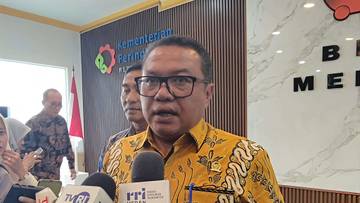 Lamhot Sinaga: Produk Lokal Kunci Bangkitkan Industri dan Tenaga Kerja