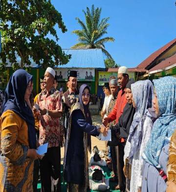 Wujud Kepedulian Sosial Zakat ASN Kemenag Disalurkan 
