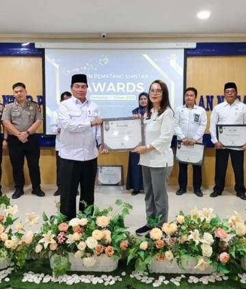 Kemenag Pematangsiantar Raih Peringkat 1 dan 3 Pengelolaan-Data 