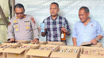 Di Balik Botol, Ada Nyawa yang Dipertaruhkan