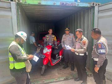 Menjaga Perbatasan dari Bayangan Roda
