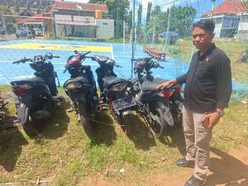 Tujuh Rindu Pulang ke Pelukan Pemiliknya
