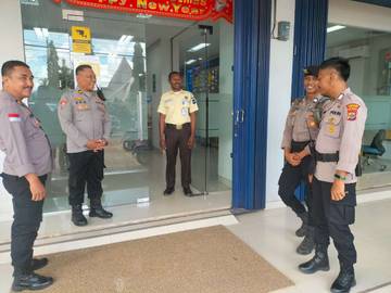 Jelang Nataru Satuan Pam Obvit Laksanakan Patroli 