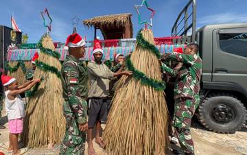 Satgas 123/Rajawali Ajak Warga Jaga Keamanan Natal