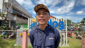 Antusias Warga Saksikan Pawai Budaya