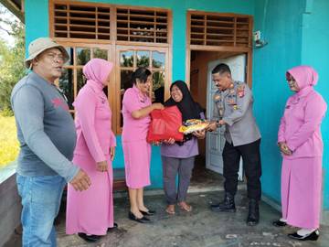 Bakti Sosial Peduli Warga Lansia di Kampung Wonorejo