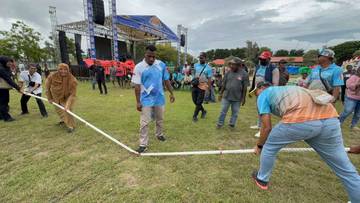 Wabup Fauzun Buka Lomba HUT Merauke