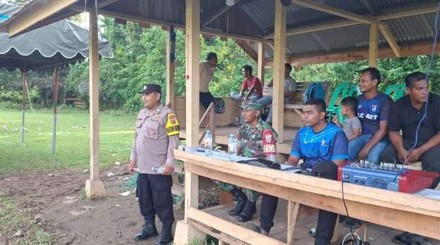Personil TNI-Polri Pengamanan Turnamen Bola Kaki diAceh Jaya