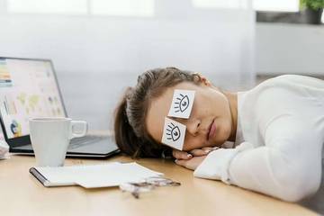 Tips Mengatasi Ngantuk Di Tempat Kerja Saat Bulan Puasa