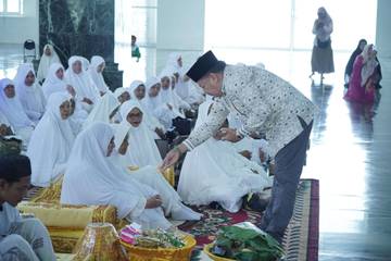 Bupati Nagan Raya Peusijuk dan Lepas 120 JCH 