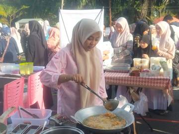 Pelaku UMKM Meriahkan Car Free Day di Meulaboh