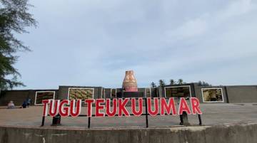 Destinasi Tugu Teuku Umar Pilihan Keluarga Saat Liburan