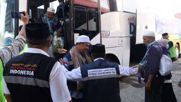 Jemaah Haji Aceh Barat Tiba Di Tanah Air
