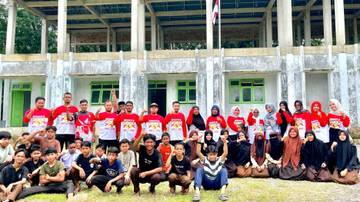 SMP Madinatuddiniyah Babussalam Meriahkan HUT RI dengan Anekalomba