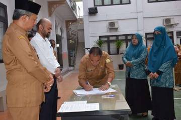 Pejabat Struktural DPMG Aceh Tandatangani Komitmen Realisasi
