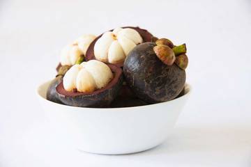 Buah Manggis Si Ratu Buah dengan Segudang Manfaat