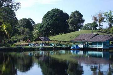 Wisata Geunang Geudong Danau Lut Tawar Aceh Barat