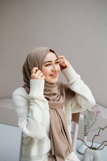 Solusi Rambut Wangi dan Sehat untuk Hijabers Aktif