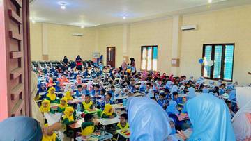 Seribuan Peserta Ikuti Lomba Mewarnai TK se-Aceh Barat