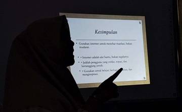 Membangun Ruang Belajar Aman di Tengah Arus Digital