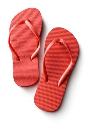 Ketahui Bahaya Sandal Jepit dan Cara Tepat Memilihnya