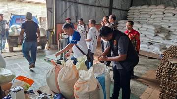 Polres Aceh Barat Pantau Penyerapan Jagung Bulog Meulaboh