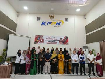 Dekranasda Aceh Barat Pelatihan PKW Sulaman Benang Emas 