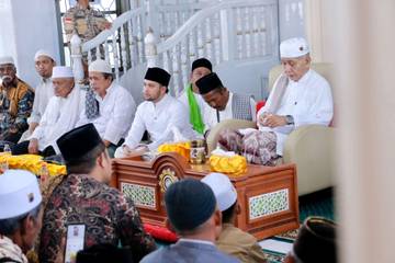 Wakil Bupati Pesijuk Abuya Amran Waly